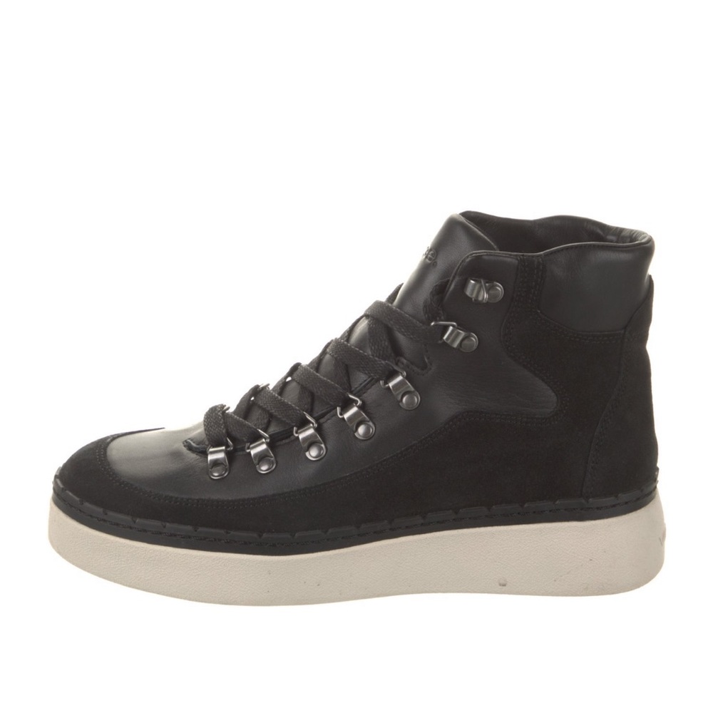 SOLD Vince | Boots